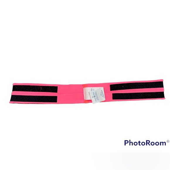 βSOLDβπ Lululemon headband crisp rip tag never worn ππΊπ€© - Picture 2 of 10